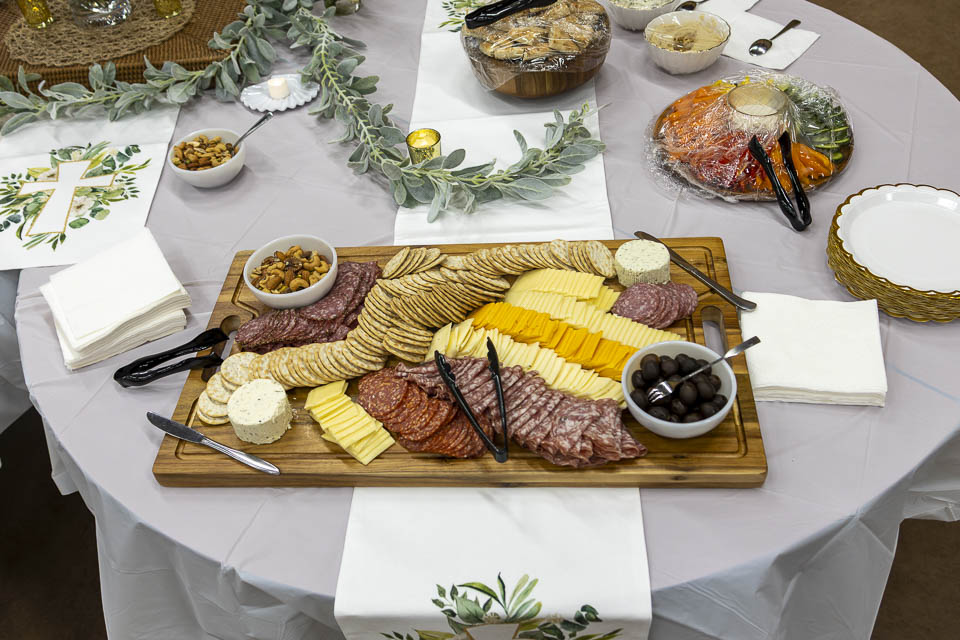 2026-StMary-EasterVigil (180 of 215).jpg